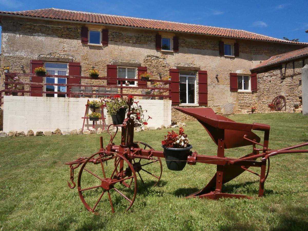 Bed and Breakfast la chomiarde Saint-Médard-de-Presque Esterno foto