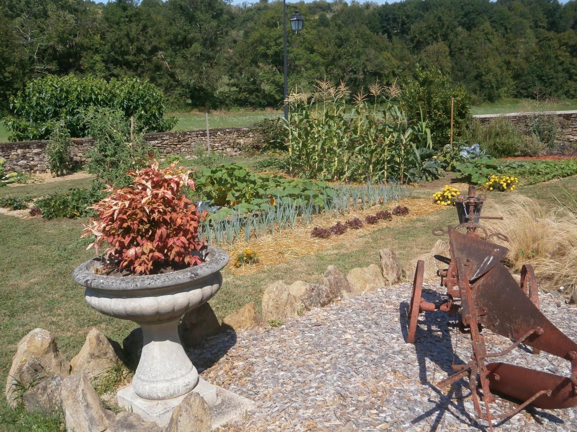 Bed and Breakfast la chomiarde Saint-Médard-de-Presque Esterno foto
